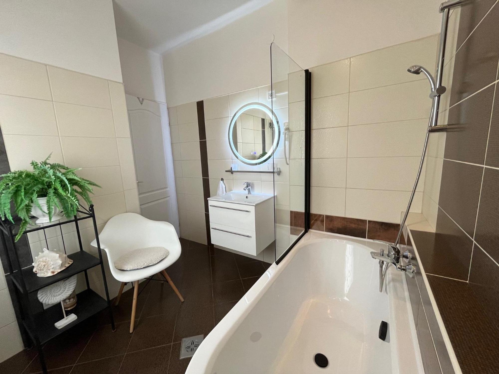 Bellavista 1 Apartman Эгер Экстерьер фото