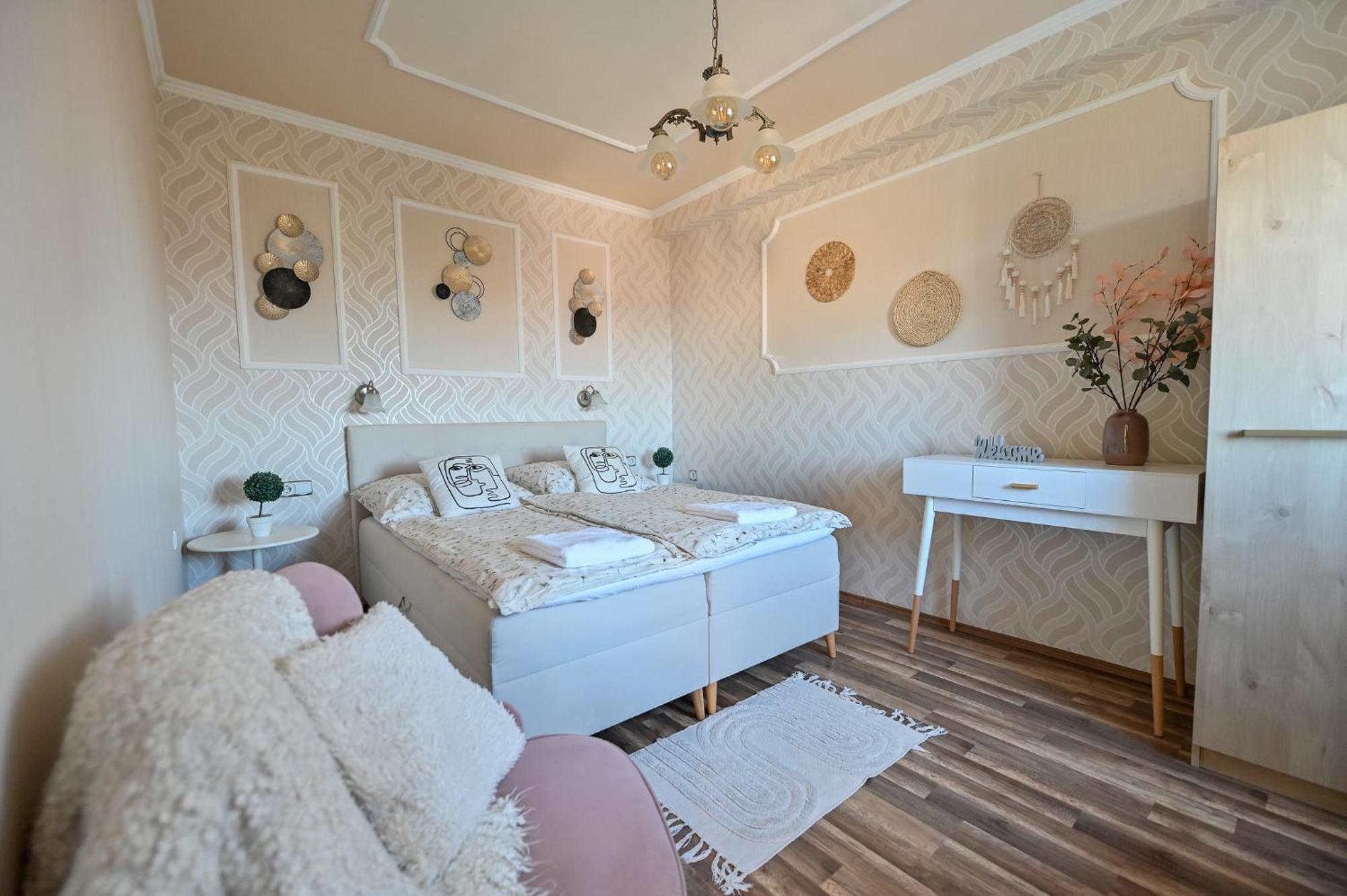 Bellavista 1 Apartman Эгер Экстерьер фото