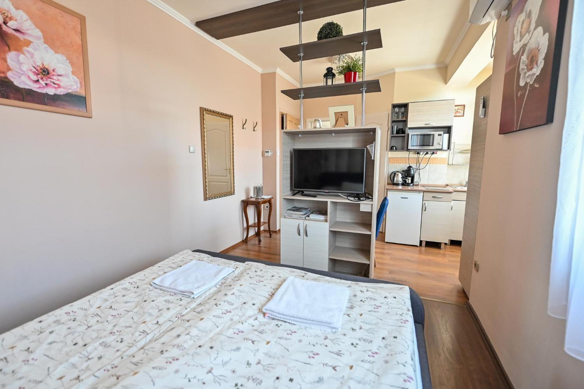 Bellavista 1 Apartman Эгер Экстерьер фото